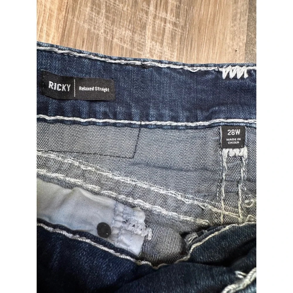 True Religion Jeans Ricky Mens 28x32 Medium Wash Relaxed Straight White T Stitch